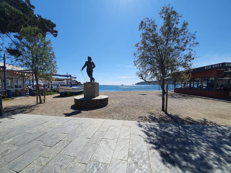 Espectacular Planta Baja Con Terraza Y Parking A 5 Min De La Playa Leilighet Cadaqués Eksteriør bilde